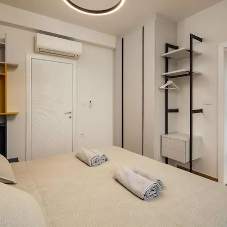Ferienhaus Fur 7 Personen Und 1 Kind In Vodice-sria, Dalmatien Norddalmatien