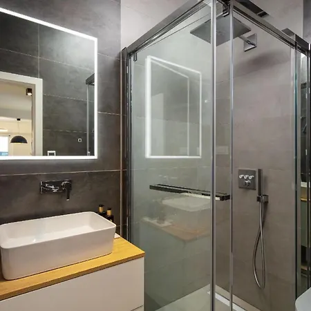 Ferienhaus Fur 7 Personen Und 1 Kind In Vodice-sria, Dalmatien Norddalmatien Holiday home