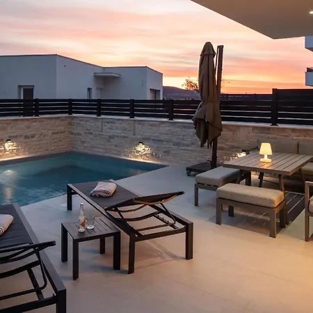Ferienhaus Fur 7 Personen Und 1 Kind In Vodice-sria, Dalmatien Norddalmatien Holiday home
